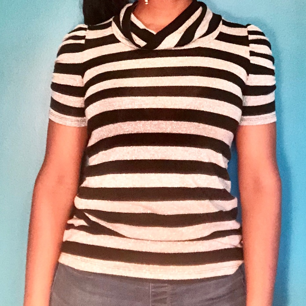 Cowl neck stripped fancy top